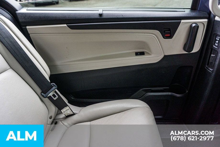 Used 2025 Honda Odyssey EX-L image 33