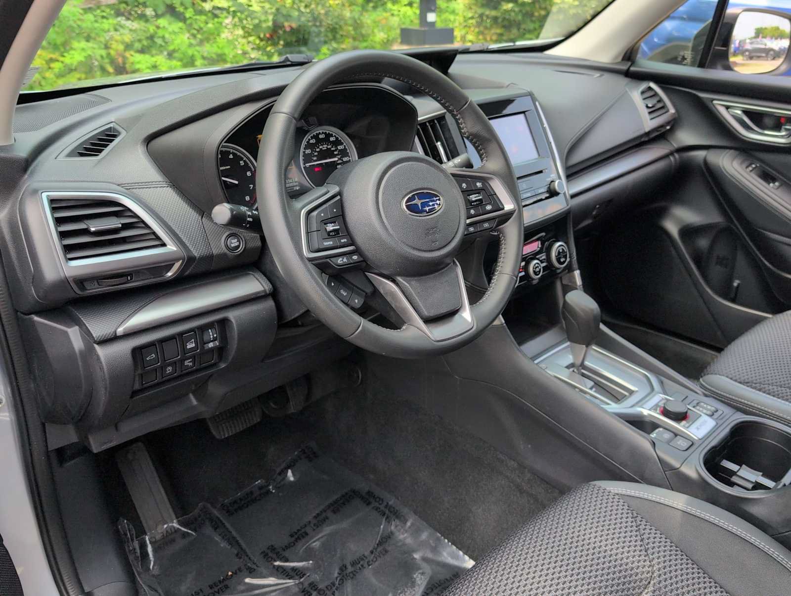 Used 2020 Subaru Forester Premium AWD/4WD image 10