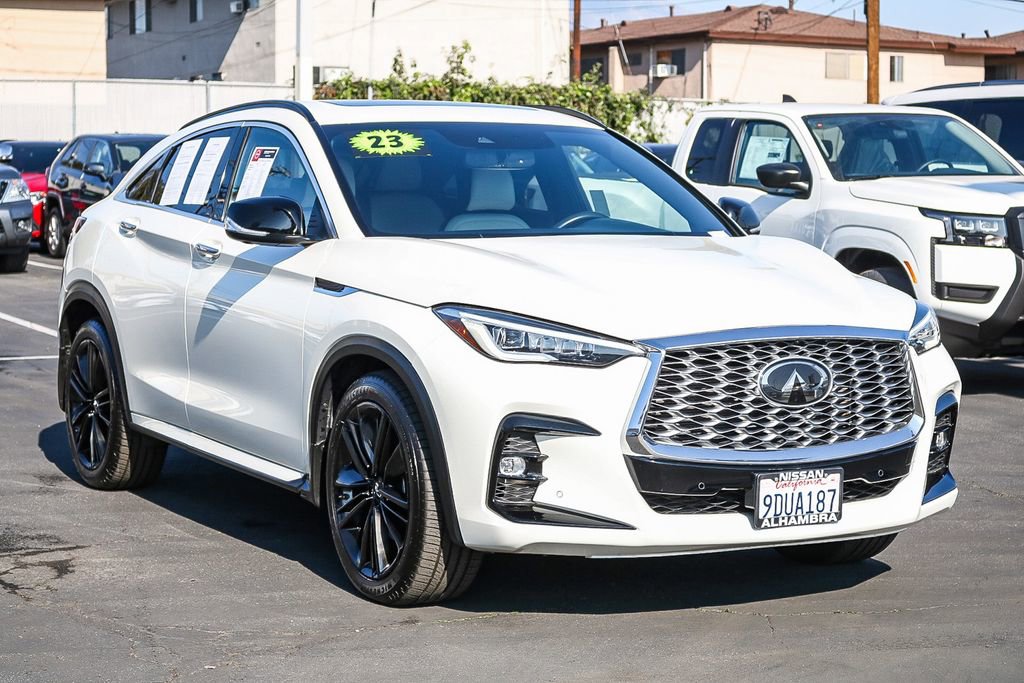 Used 2023 INFINITI QX55 Essential image 4
