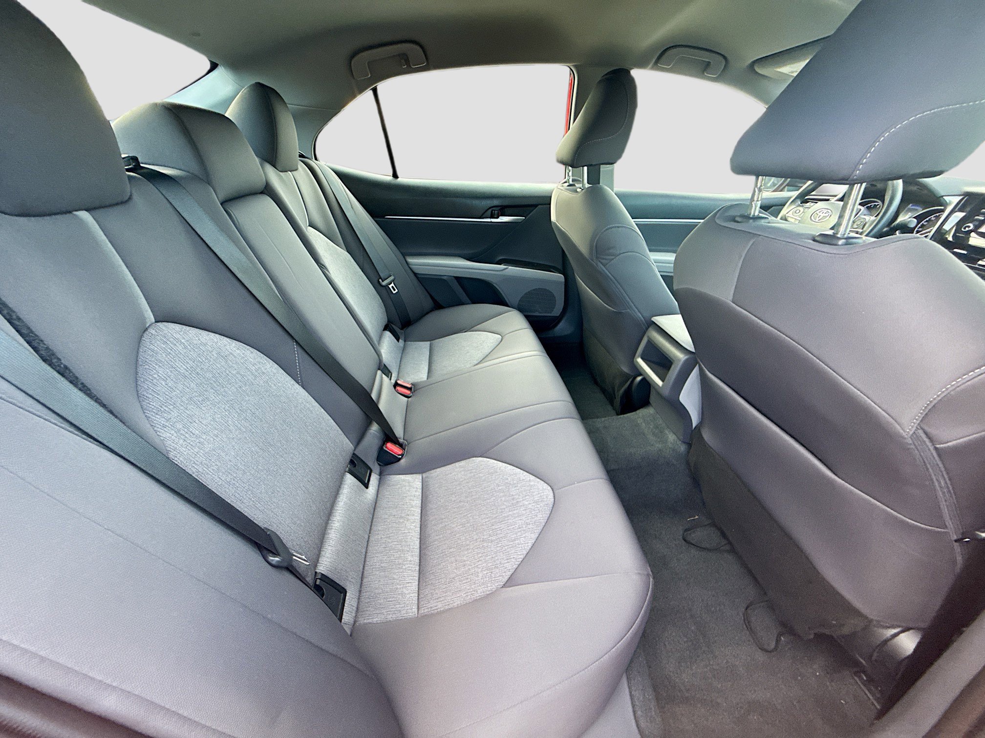 Used 2023 Toyota Camry LE image 25