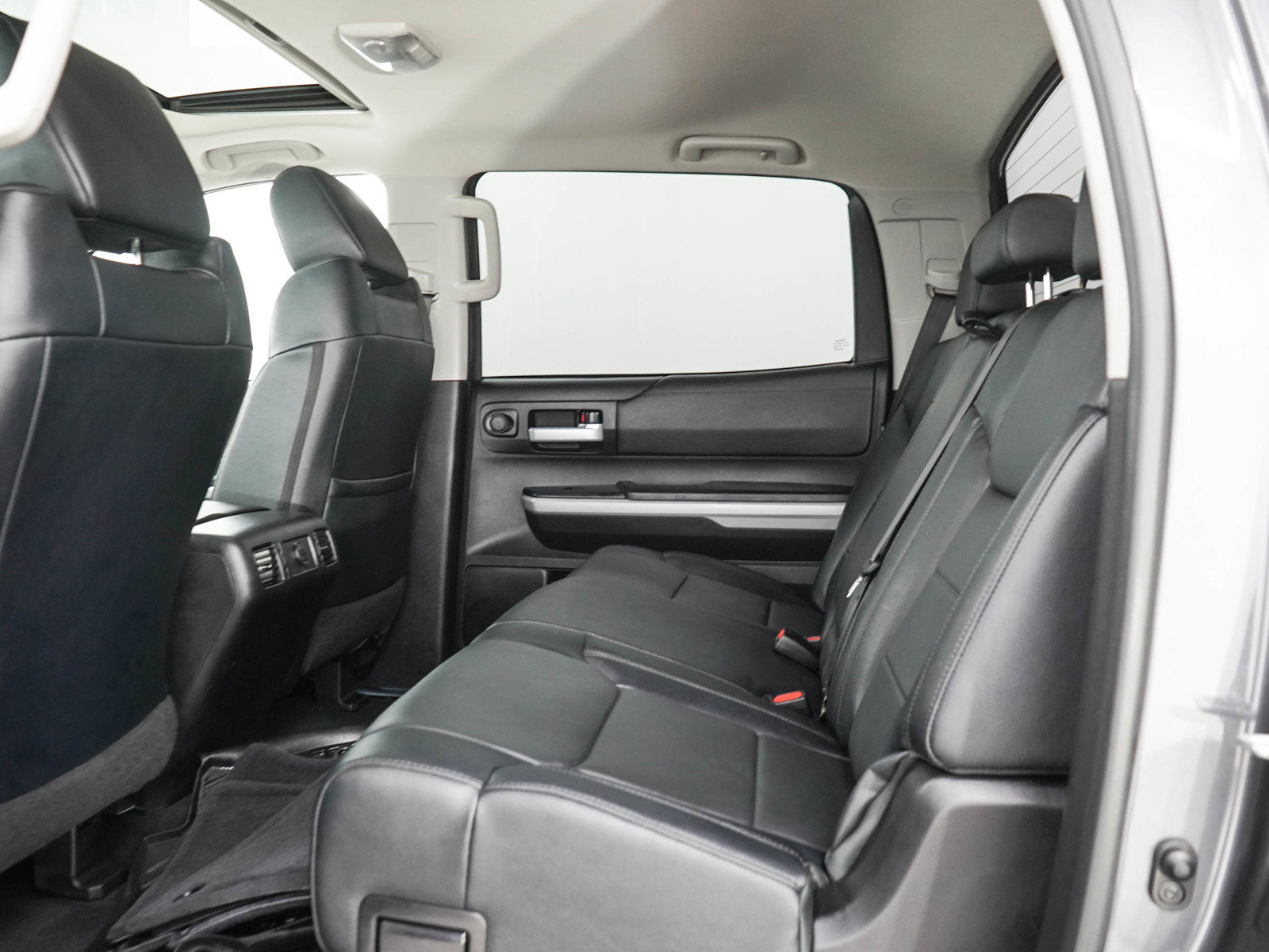 Used 2021 Toyota Tundra SR5 AWD/4WD image 15