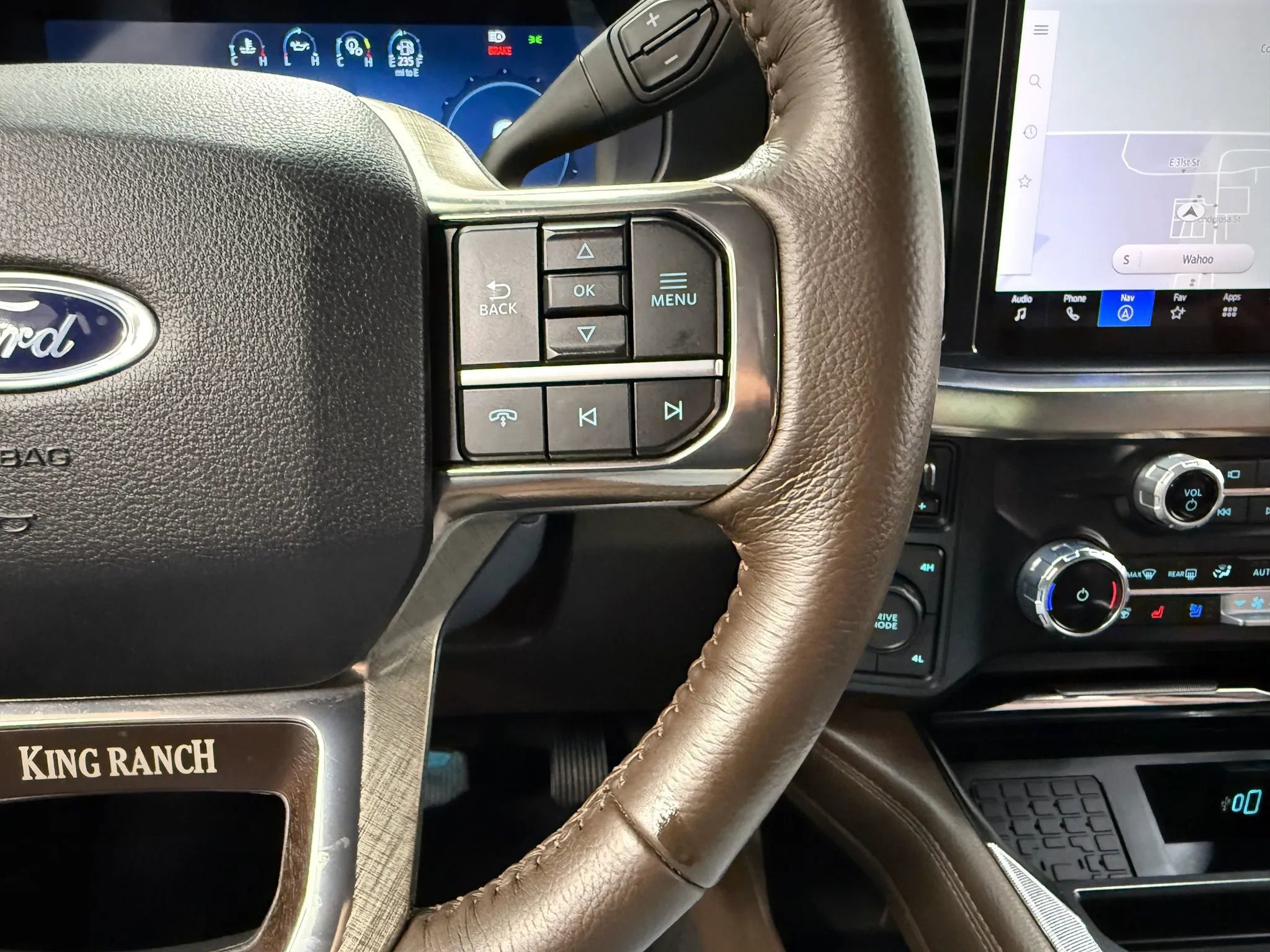 Used 2026 Ford F350 King Ranch w/ Chrome Package AWD/4WD image 35