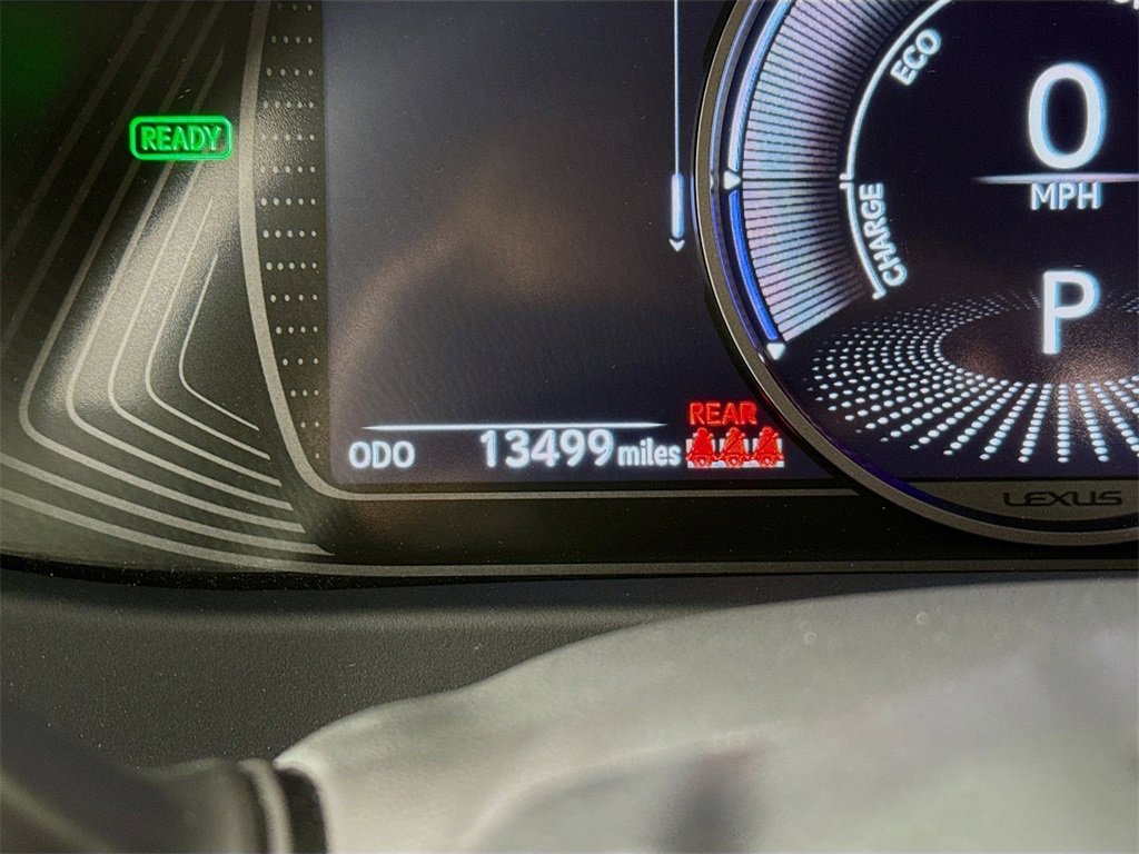 Used 2022 Lexus UX 250h image 13