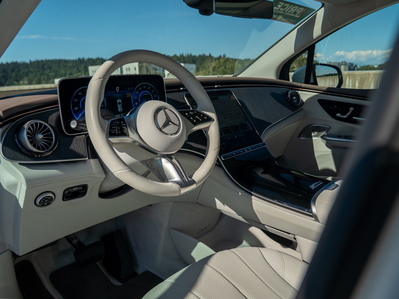 Certified 2023 Mercedes-Benz EQE 350+ 4MATIC SUV image 23