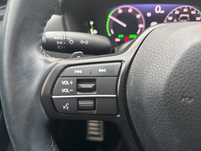 Used 2023 Honda Accord Sport image 11