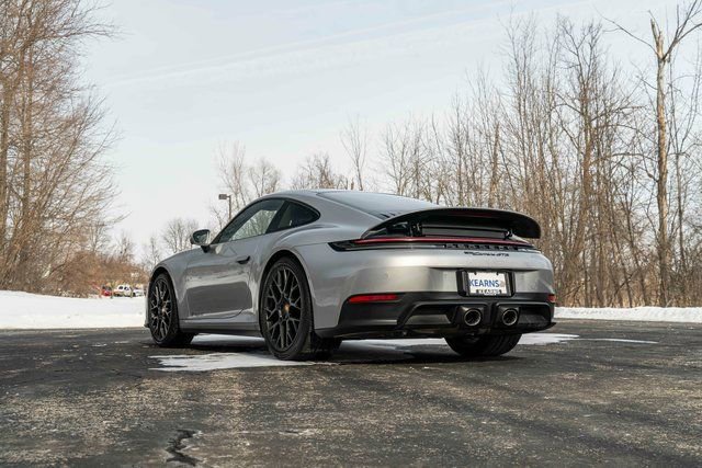 Used 2025 Porsche 911 Carrera GTS image 32