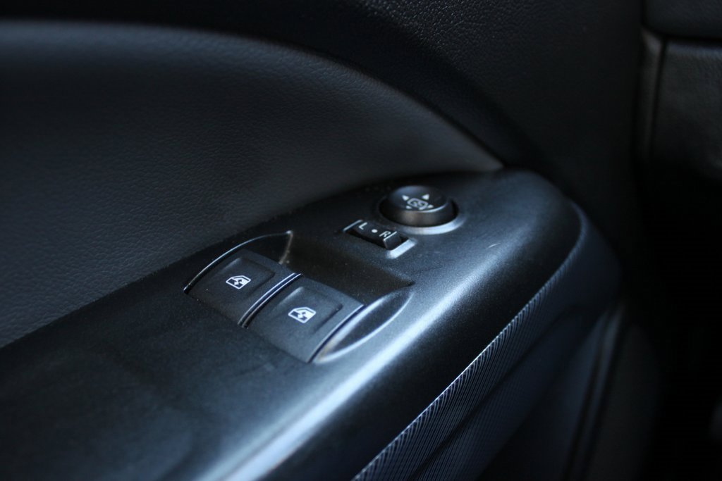 Used 2018 Chevrolet Colorado Z71 image 12