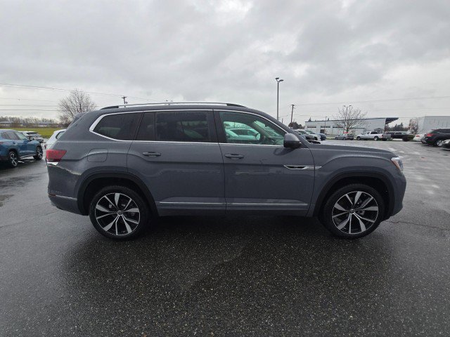 New 2026 Volkswagen Atlas SEL Premium R-Line image 2