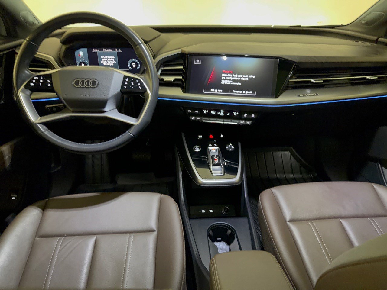 Certified 2024 Audi Q4 e-tron Premium Plus AWD/4WD image 17
