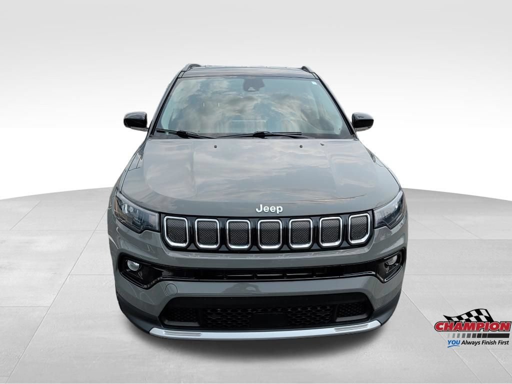 Used 2022 Jeep Compass Limited AWD/4WD image 8