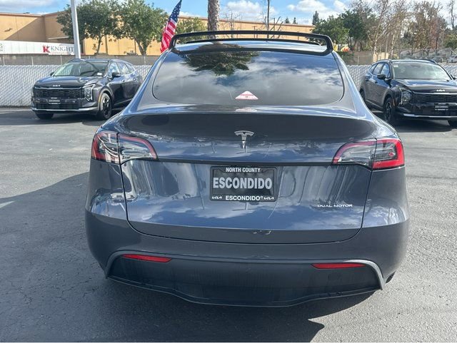 Used 2023 Tesla Model Y Long Range image 5