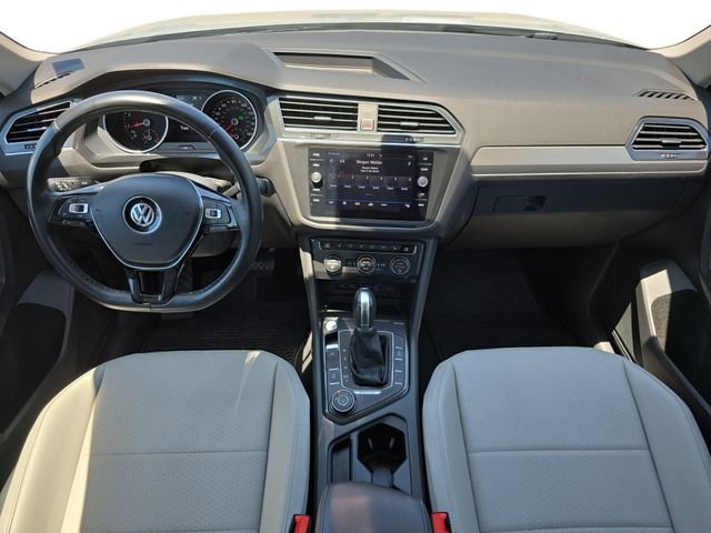 Used 2018 Volkswagen Tiguan SE AWD/4WD image 10