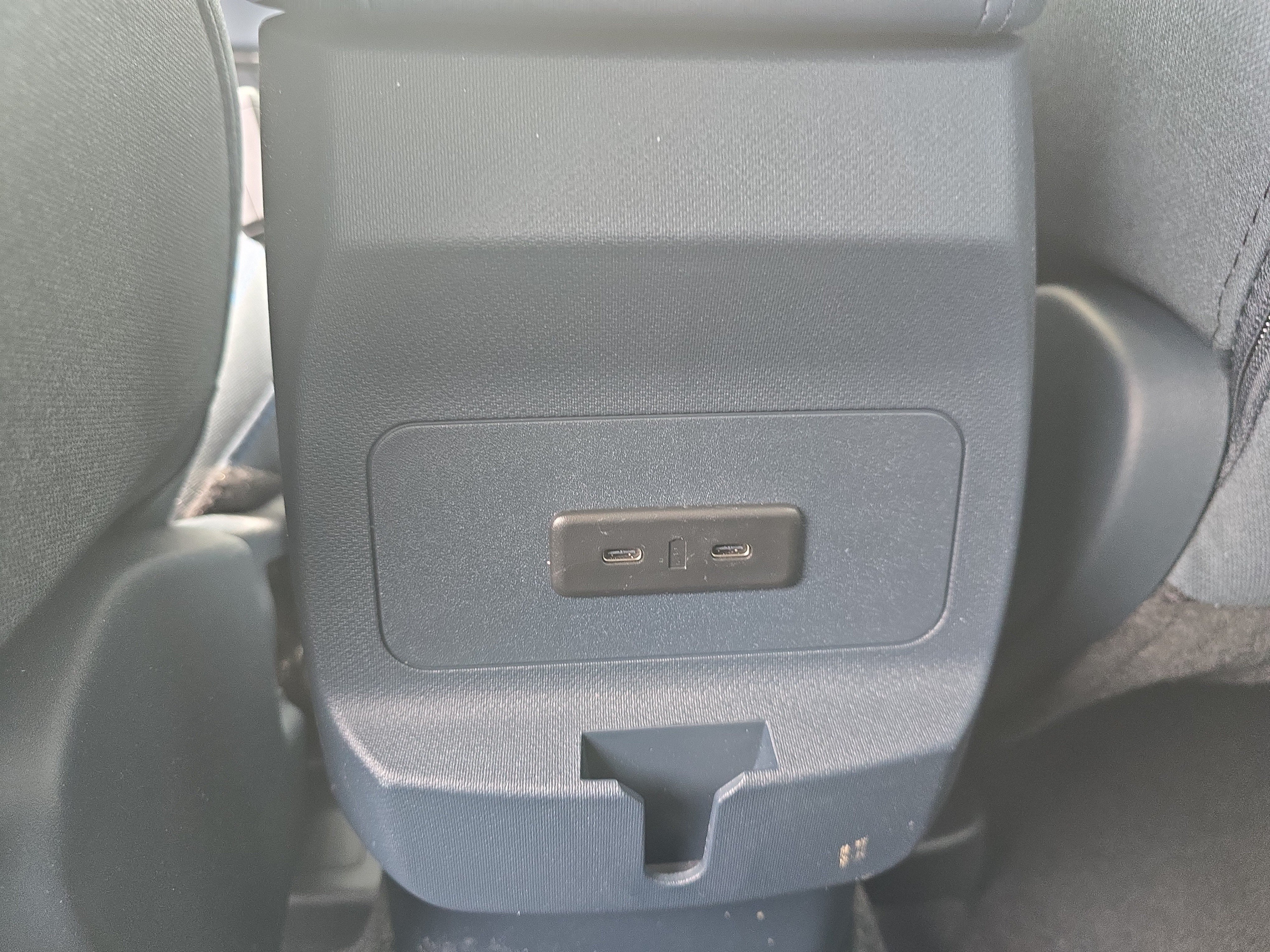 Used 2025 Ford Maverick XLT w/ Equipment Group 302A AWD/4WD image 16