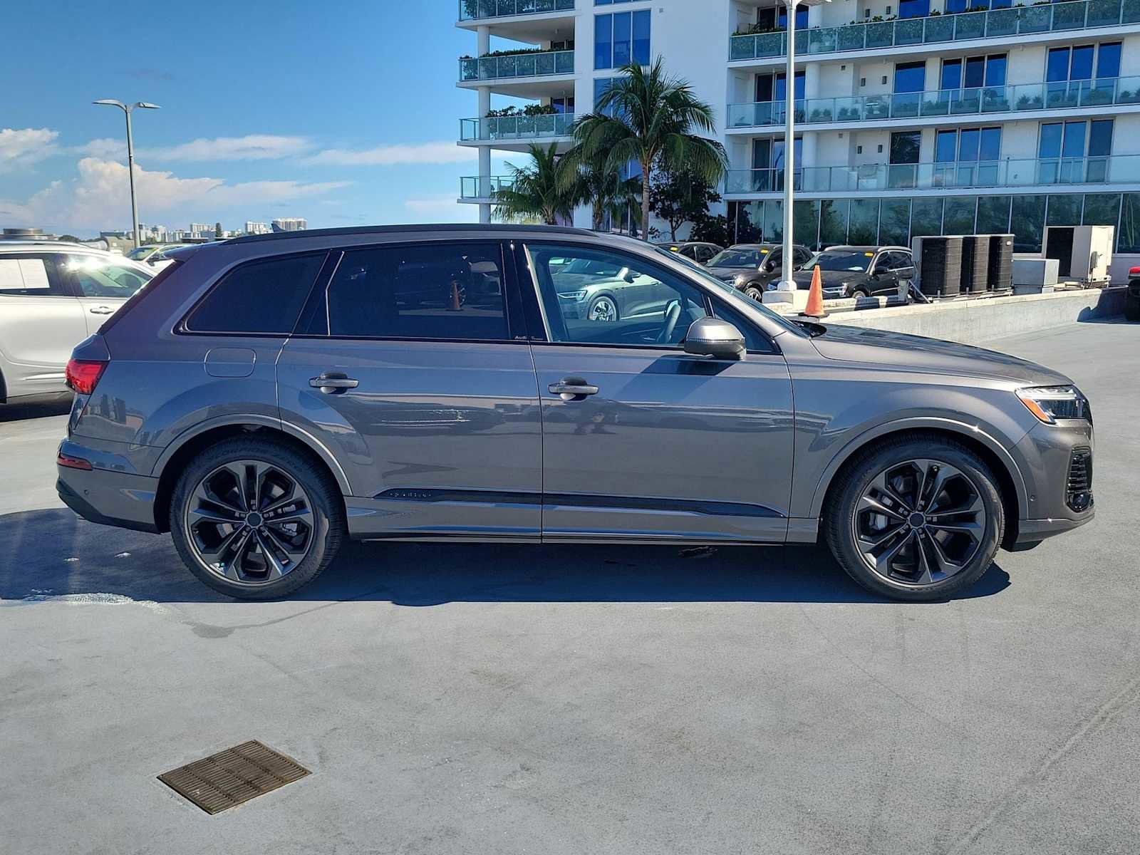 New 2026 Audi Q7 3.0T Premium Plus image 7