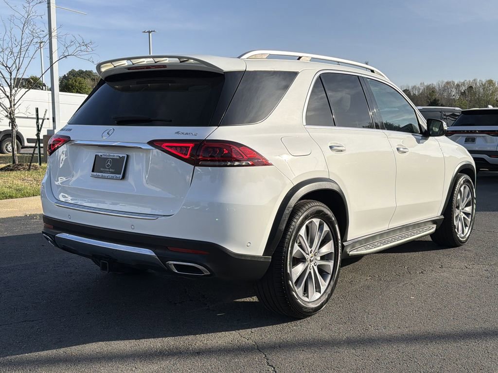 Used 2022 Mercedes-Benz GLE 350 4MATIC image 3