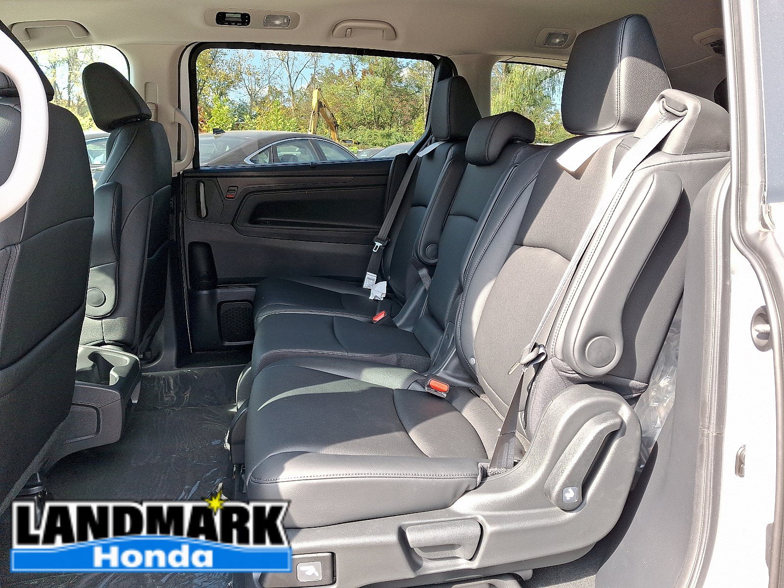 New 2027 Honda Odyssey EX-L image 8
