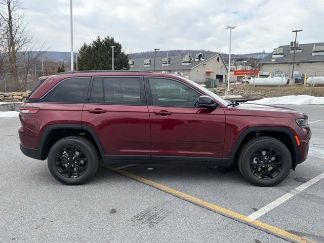 New 2026 Jeep Grand Cherokee Altitude AWD/4WD image 9