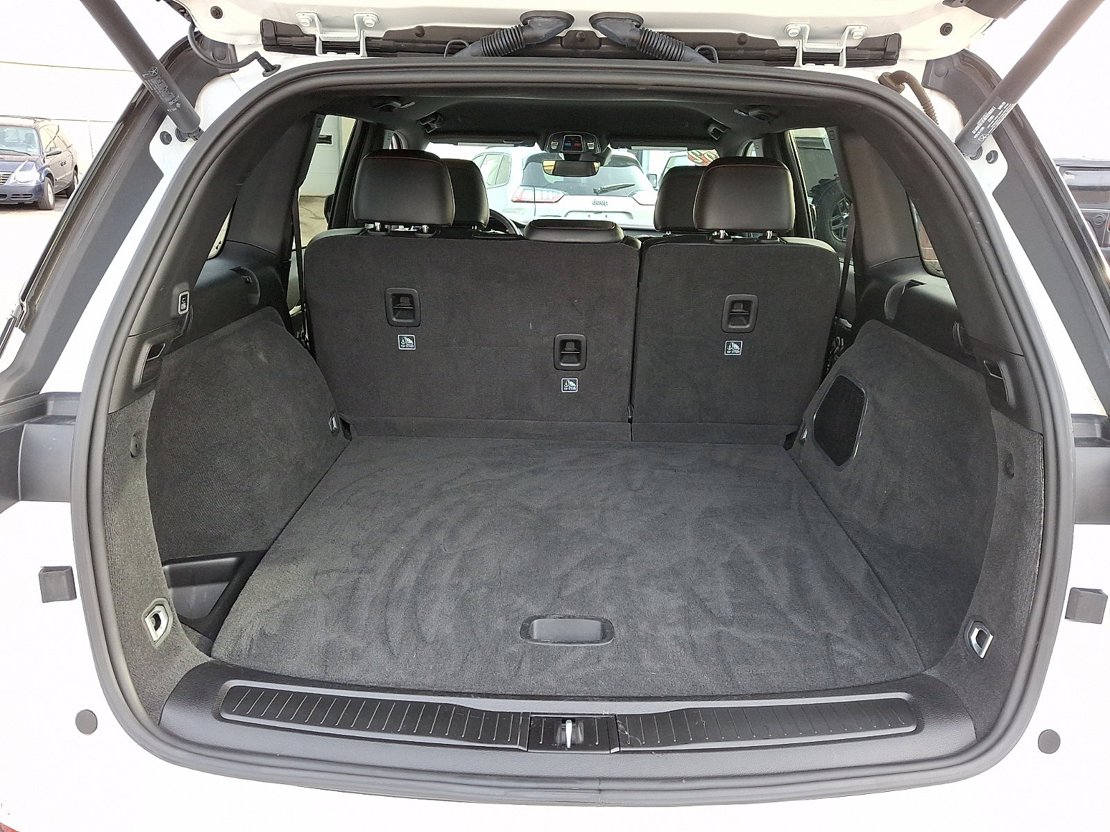 Used 2022 Jeep Grand Cherokee Trailhawk image 33