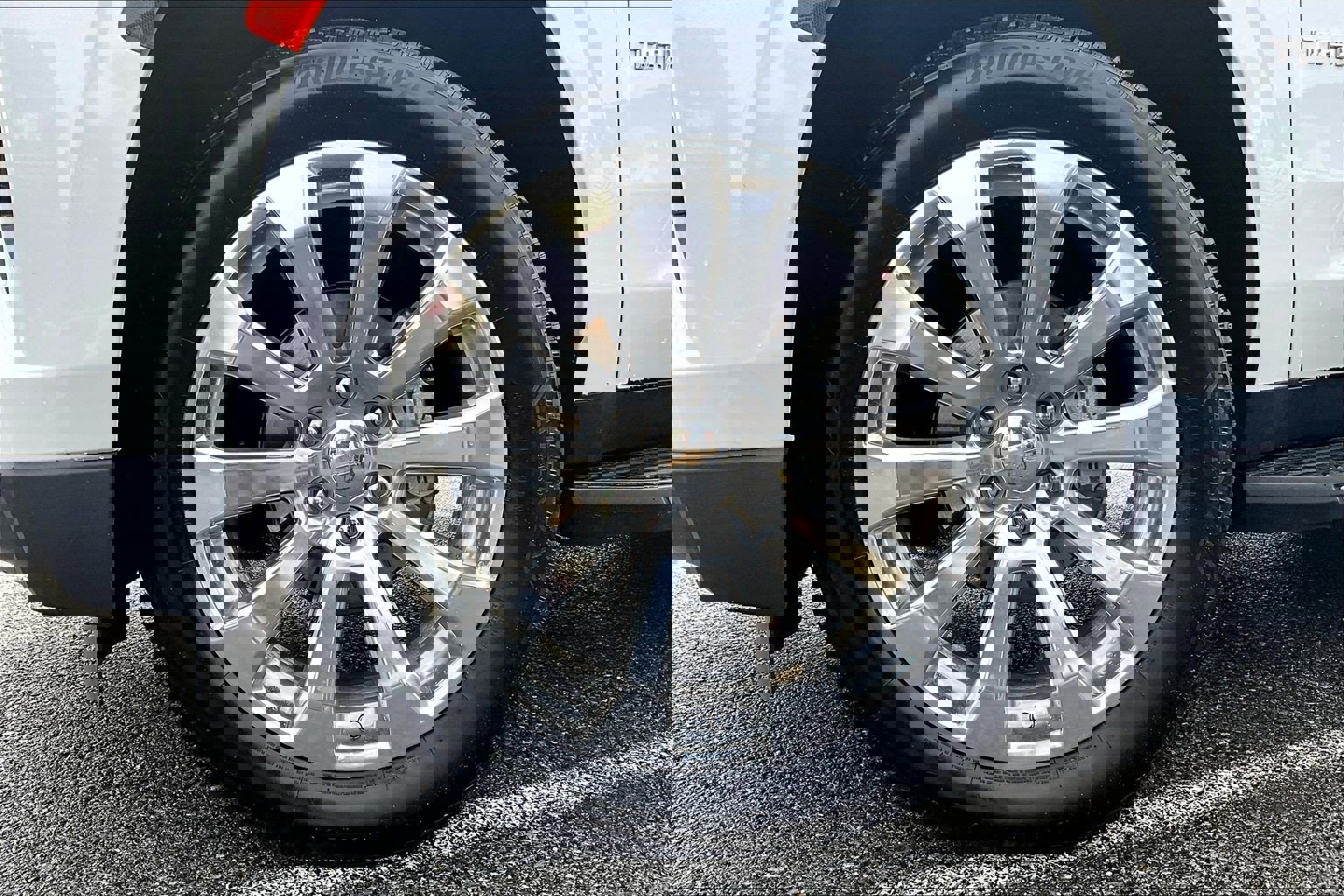 Used 2024 Chevrolet Tahoe Premier image 9