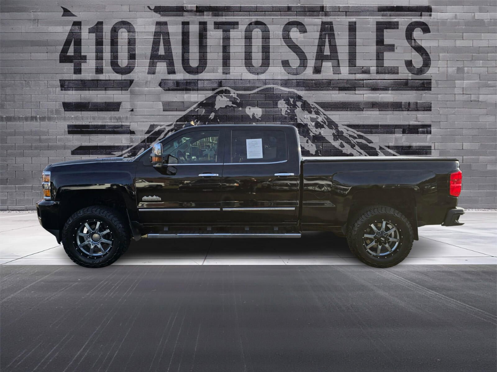 Used 2015 Chevrolet Silverado 3500 High Country image 7