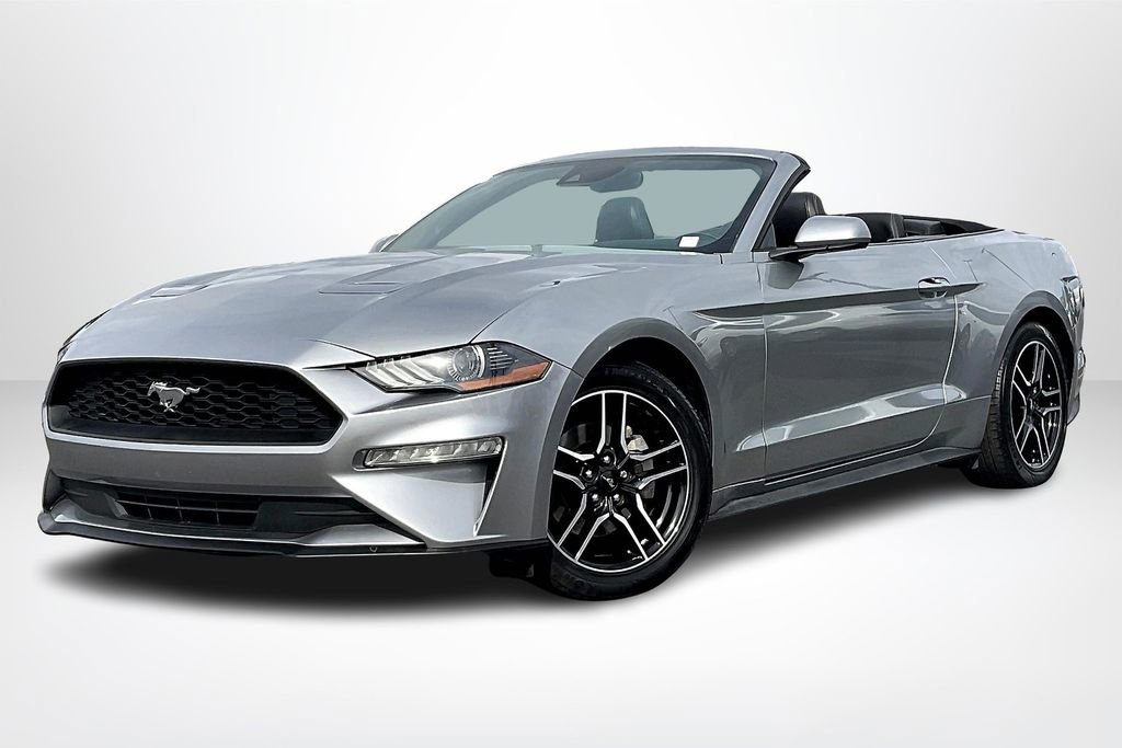 Used 2023 Ford Mustang Premium image 3