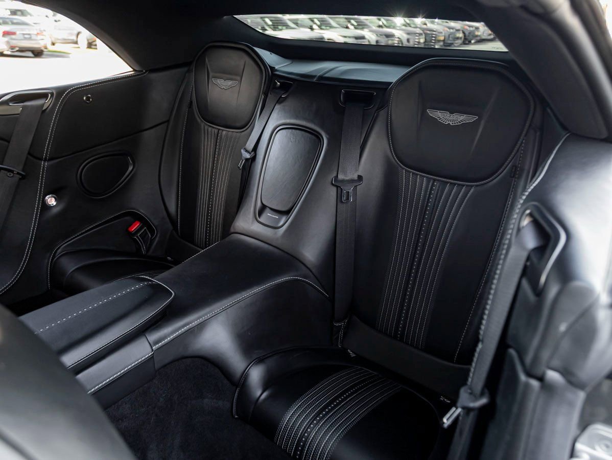 Used 2019 Aston Martin DB11 Volante image 18