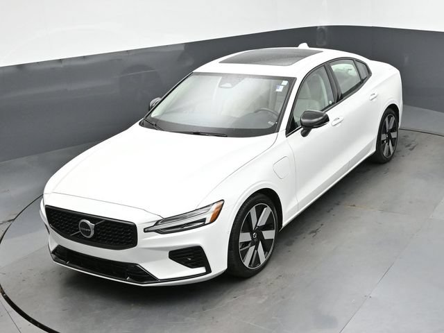 Used 2024 Volvo S60 T8 Plus w/ Protection Package Premier AWD/4WD image 19