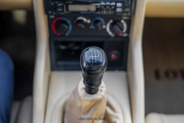 Used 1995 Lotus Esprit S4s image 24