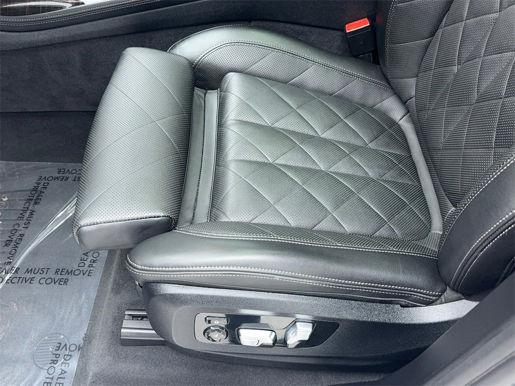 Used 2024 BMW X7 xDrive40i image 35