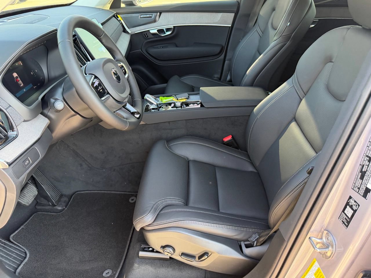 New 2027 Volvo XC90 B6 Ultra AWD/4WD image 14