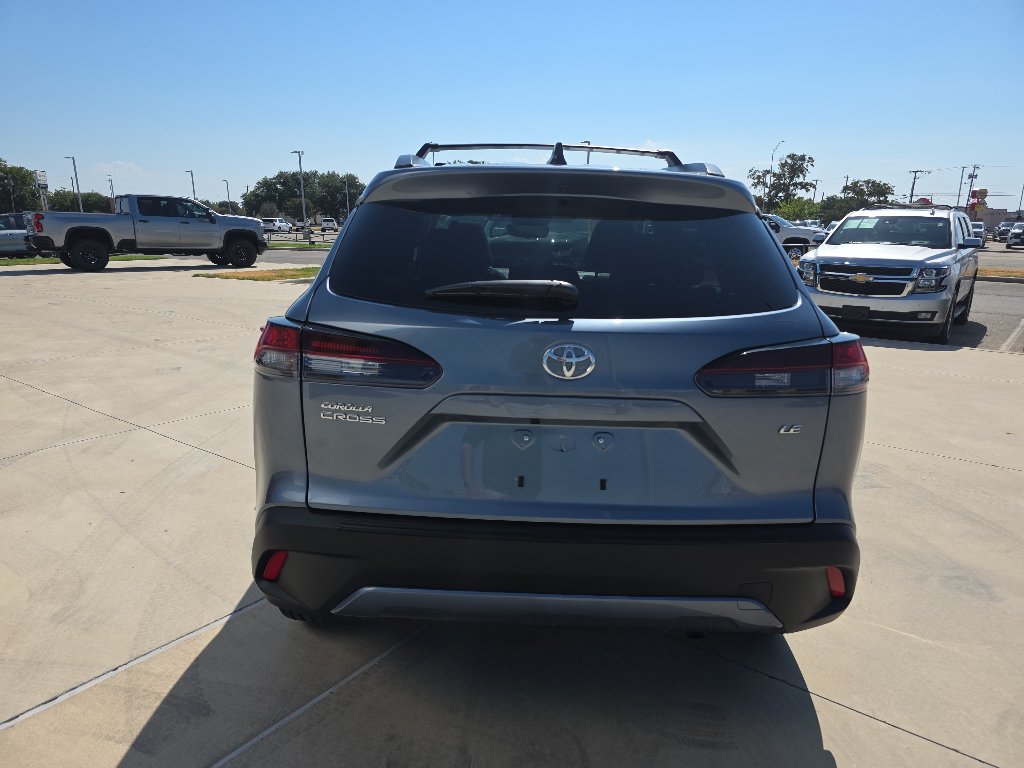 Certified 2026 Toyota Corolla Cross LE w/ Moonroof Package FWD image 17