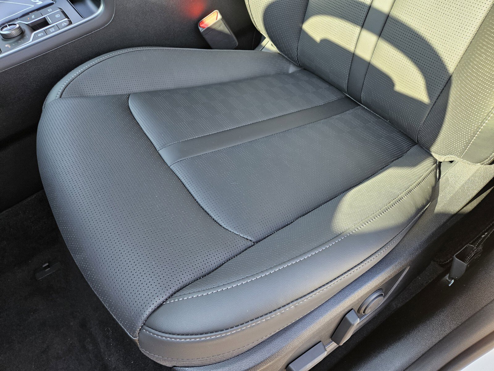 New 2026 Kia Sorento EX image 8