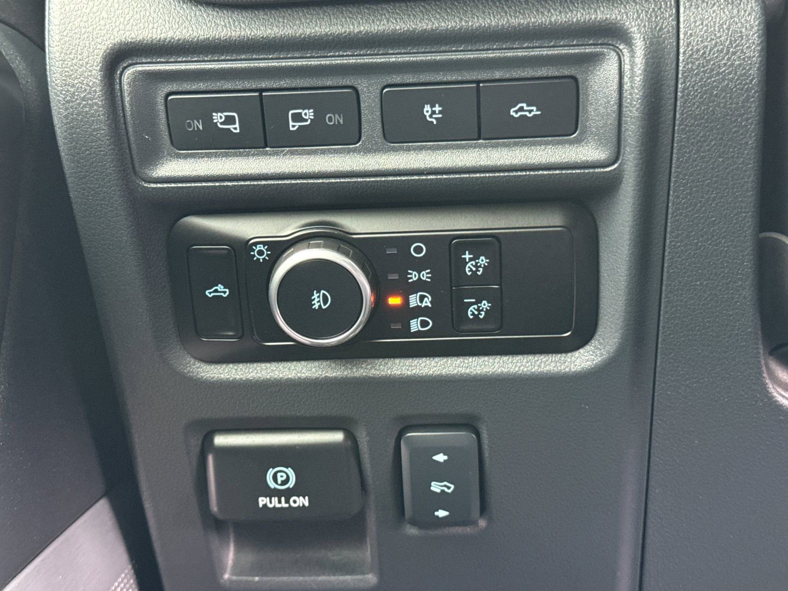 Used 2024 Ford F150 Raptor image 33