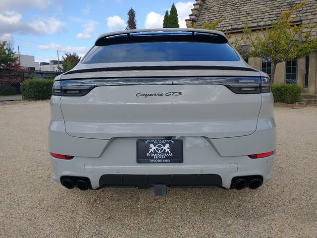 Used 2022 Porsche Cayenne GTS image 16