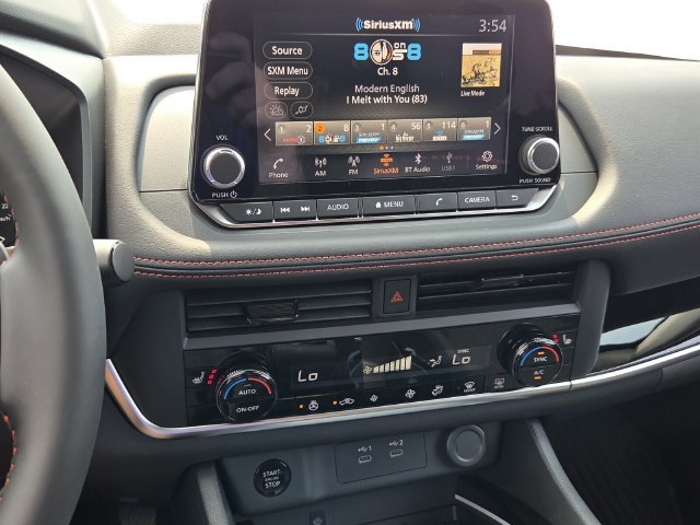 New 2026 Nissan Rogue SV AWD/4WD image 15