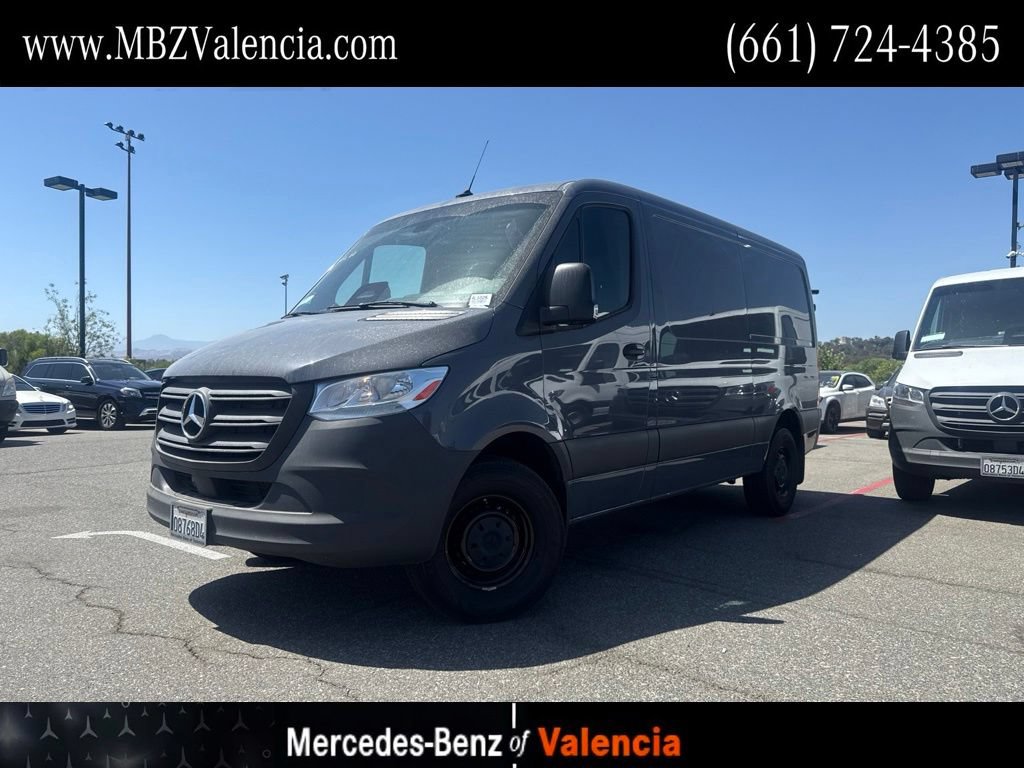 Used 2025 Mercedes-Benz Sprinter 2500 image 1