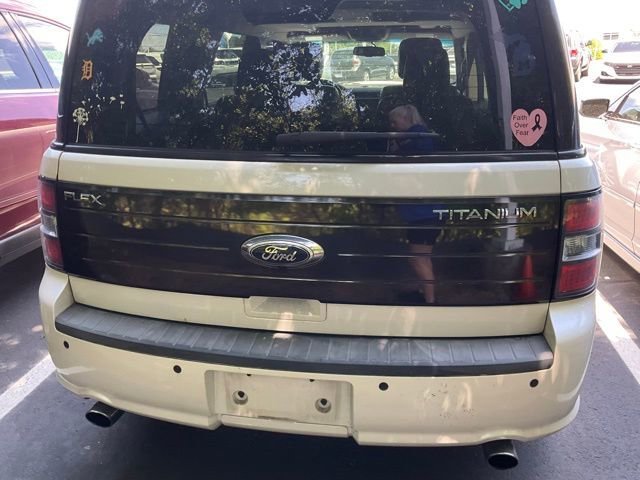 Used 2012 Ford Flex Titanium w/ Equipment Group Order Code image 7