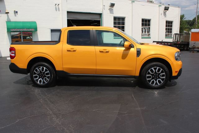 Used 2023 Ford Maverick Lariat w/ Lariat Luxury Package image 9