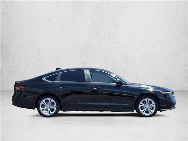 Used 2025 Honda Accord LX image 4