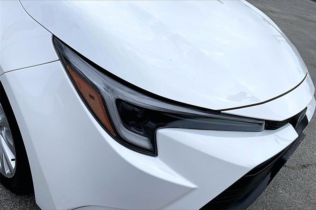 Certified 2024 Toyota Corolla LE w/ LE Convenience Package image 32