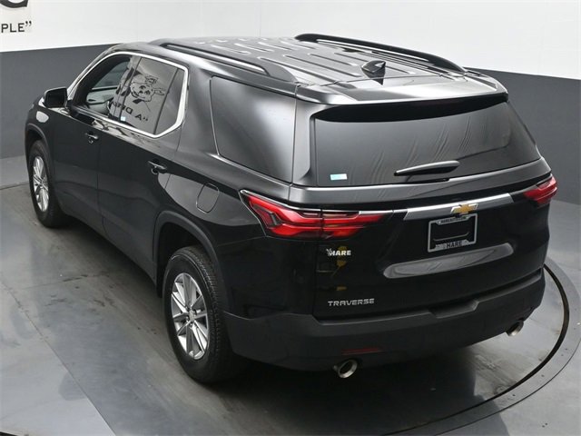 Used 2023 Chevrolet Traverse LT image 41