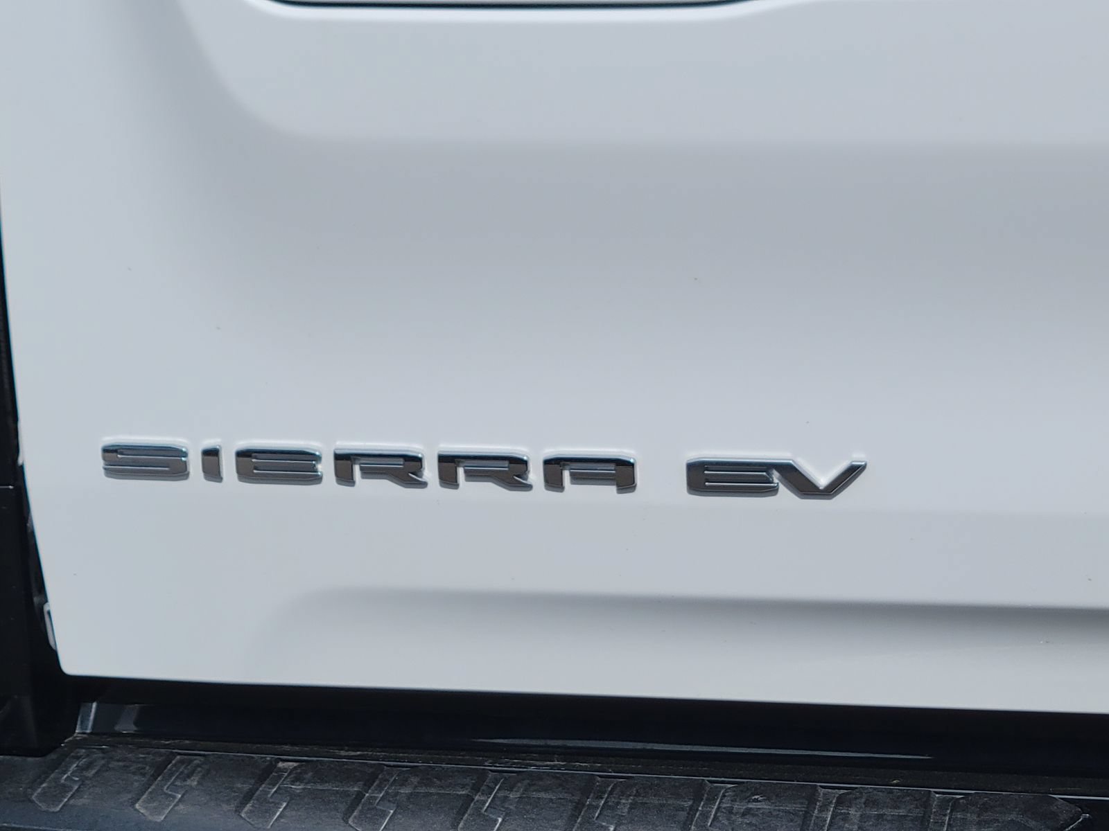 New 2026 GMC Sierra EV AT4 AWD/4WD image 11