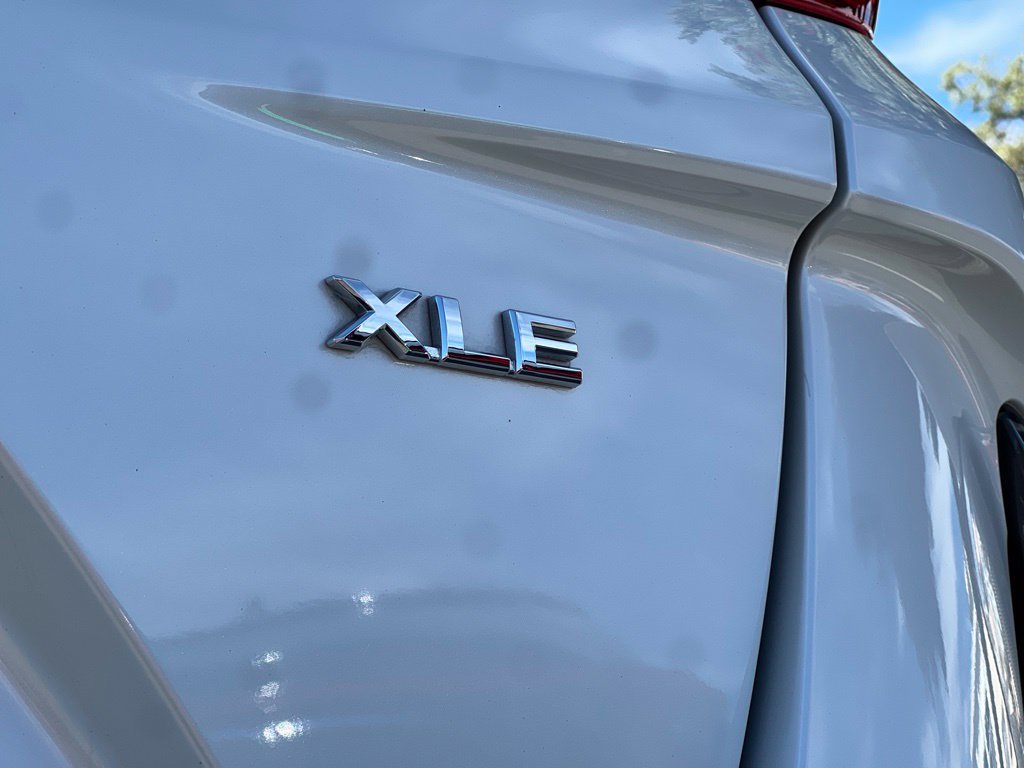 Certified 2022 Toyota Prius Prime XLE FWD image 12