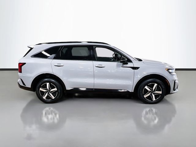 Certified 2022 Kia Sorento EX w/ Panoramic Sunroof Package image 8