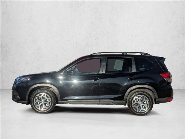 Used 2024 Subaru Forester Premium image 9