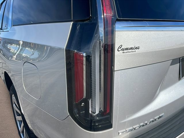 Used 2024 Cadillac Escalade ESV Premium Luxury Platinum AWD/4WD image 11