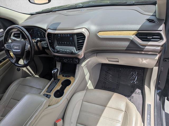 Used 2017 GMC Acadia Denali w/ Technology Package AWD/4WD image 23