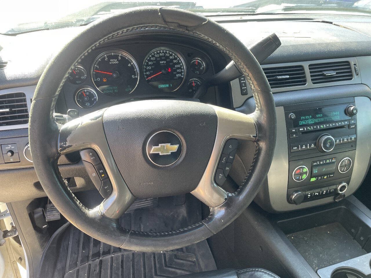 Used 2013 Chevrolet Silverado 2500 LTZ w/ LTZ Plus Package AWD/4WD image 40