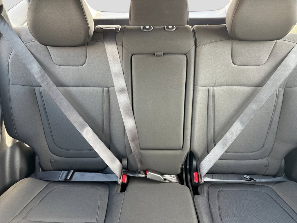 Certified 2025 Hyundai Tucson SE AWD/4WD image 22