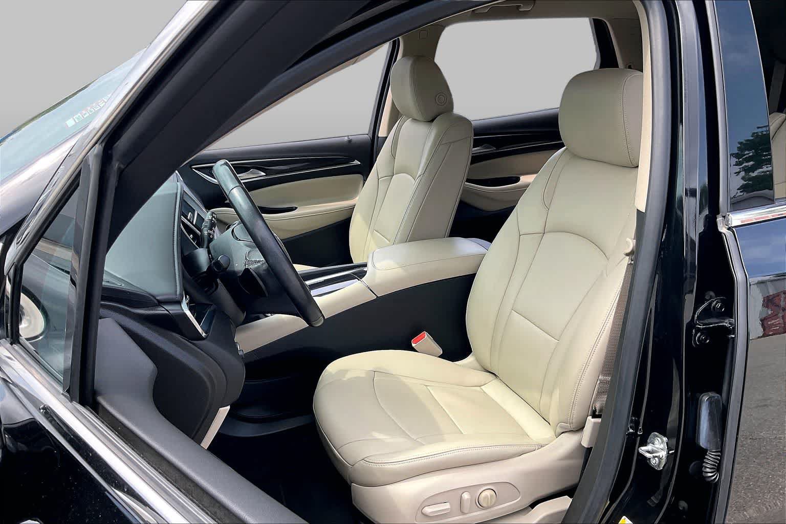 Used 2019 Buick Enclave Essence w/ Trailering Package, 5000 lbs. FWD image 8
